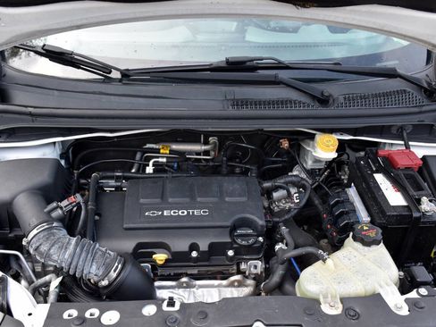 Used 2014 Chevrolet Sonic LTZ image 25