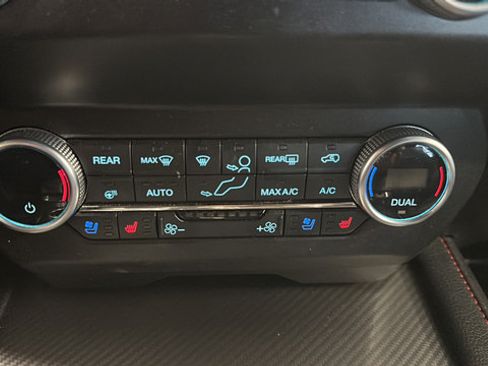 Used 2021 Ford Expedition Max Limited AWD/4WD image 18