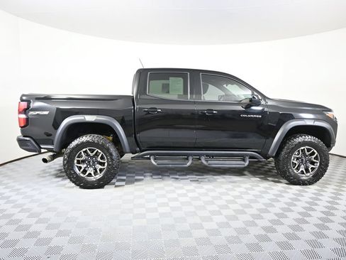 Used 2025 Chevrolet Colorado ZR2 AWD/4WD image 8