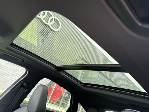 New 2026 Audi SQ5 Premium Plus AWD/4WD image 17