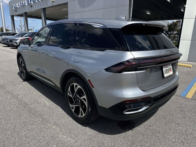 New 2026 Lincoln Nautilus Premier w/ Equipment Group 102A AWD/4WD image 5