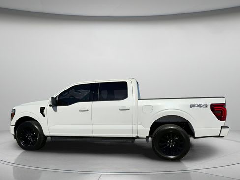 New 2025 Ford F150 Lariat w/ Equipment Group 501A Mid image 16