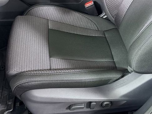 New 2025 Subaru Outback Premium image 18