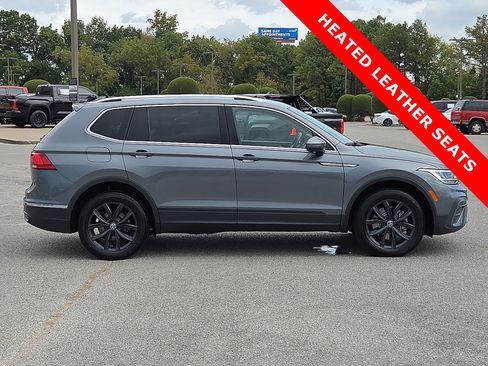 Used 2024 Volkswagen Tiguan Wolfsburg Edition FWD image 6