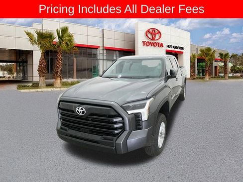 New 2025 Toyota Tundra SR5 AWD/4WD image 17
