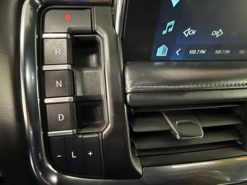 Used 2023 Chevrolet Tahoe LT w/ Luxury Package RWD image 24