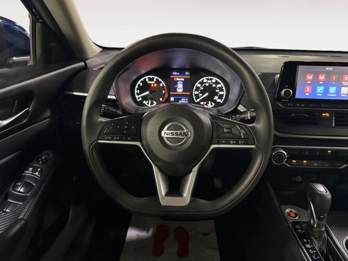 Used 2021 Nissan Altima 2.5 S w/ Driver Assist Package image 16