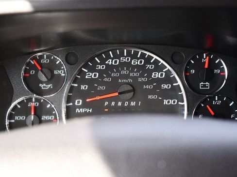 Used 2022 Chevrolet Express 3500 LS image 26