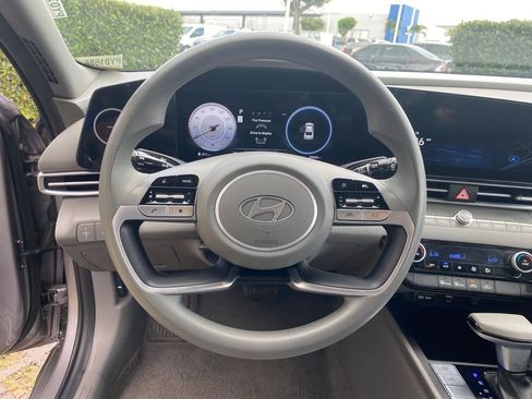 Certified 2024 Hyundai Elantra SEL FWD image 14