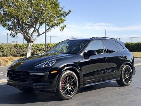 Used 2017 Porsche Cayenne GTS AWD/4WD image 1