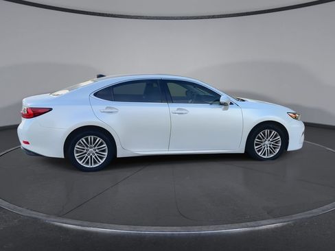 Used 2017 Lexus ES 350 w/ Premium Package FWD image 9