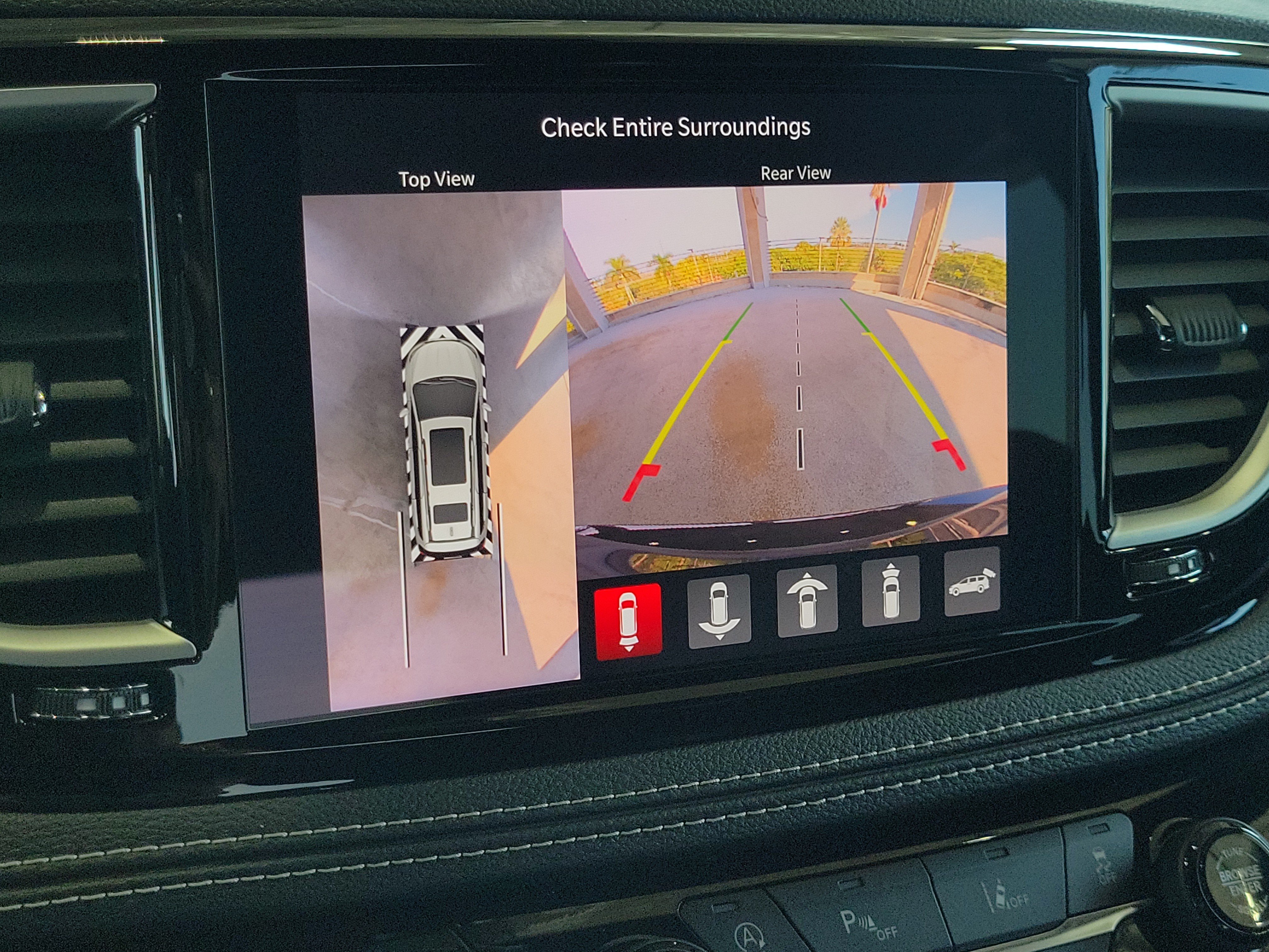 New 2026 Chrysler Pacifica Select w/ S Appearance Package FWD image 26