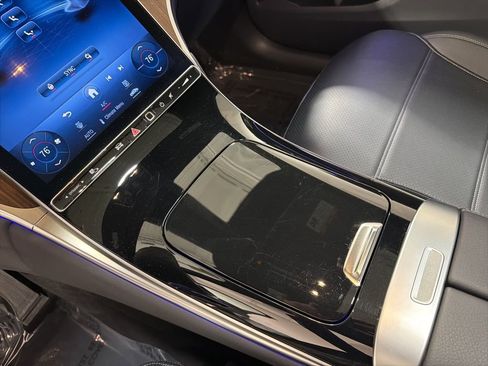 Used 2023 Mercedes-Benz GLC 300 GLC 300 image 17