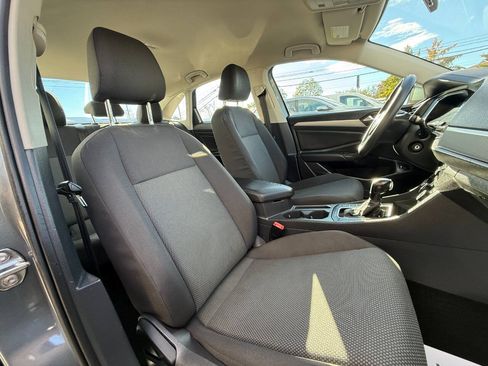 Used 2019 Volkswagen Jetta SE FWD image 10