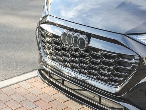 Certified 2024 Audi Q8 e-tron Prestige w/ Prestige Package image 13