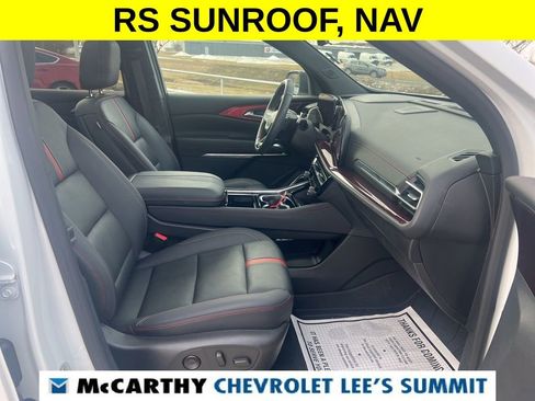 Certified 2024 Chevrolet Traverse RS image 28