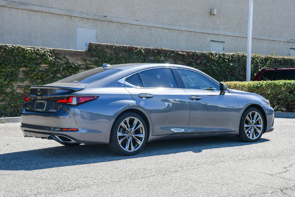 Used 2019 Lexus ES 350 F Sport w/ Accessory Package 2 FWD image 9