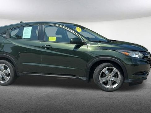 Used 2018 Honda HR-V LX image 15
