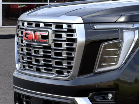 New 2026 GMC Yukon Denali image 13