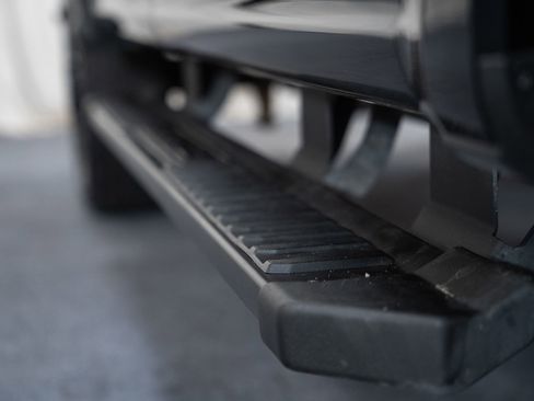 Certified 2024 Ford F250 Lariat w/ Lariat Ultimate Package image 22