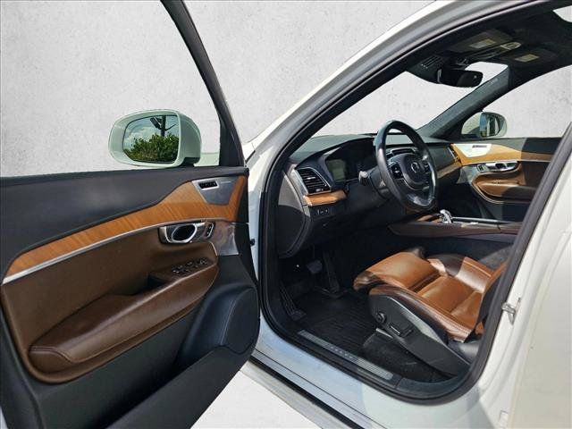 Used 2019 Volvo XC90 T8 Inscription w/ Protection Package AWD/4WD image 18