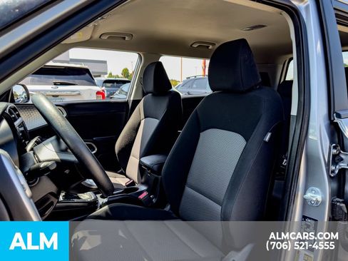 Used 2024 Kia Soul LX w/ Option Group 015 FWD image 10