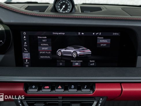 Used 2020 Porsche 911 Carrera S RWD image 25