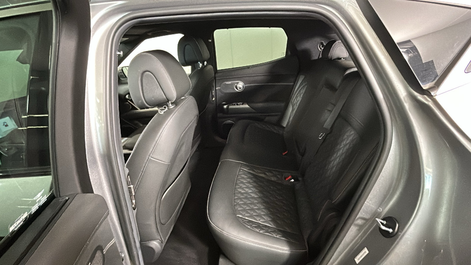 Used 2025 Genesis GV60 Performance AWD/4WD image 34