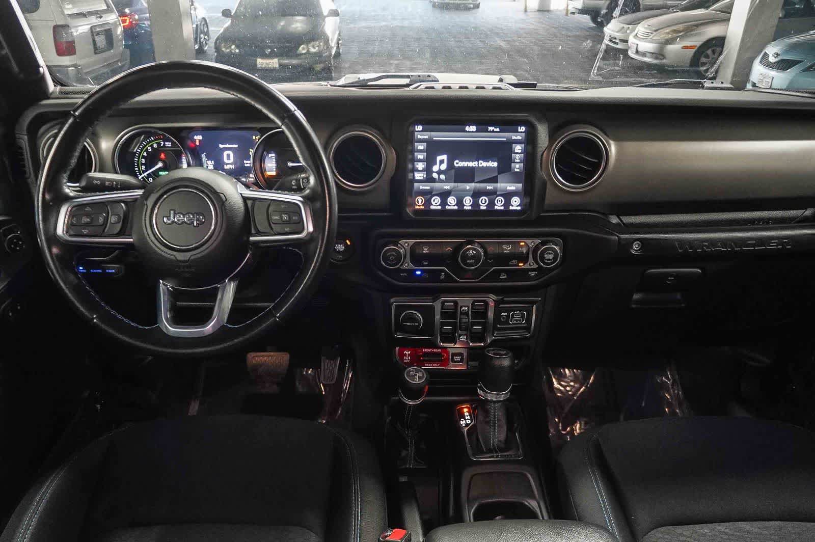 Used 2021 Jeep Wrangler Unlimited Rubicon 4xe AWD/4WD image 9