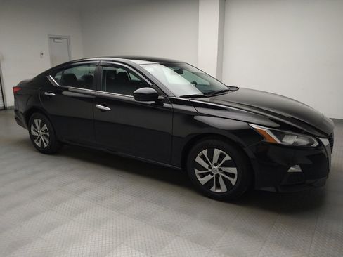 Used 2020 Nissan Altima 2.5 S FWD image 11