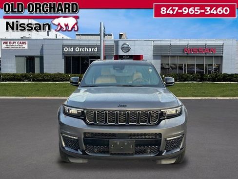 Used 2024 Jeep Grand Cherokee L Summit image 2