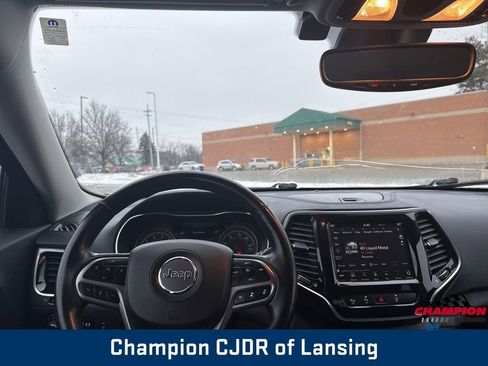 Used 2021 Jeep Cherokee Limited w/ Elite Package image 11