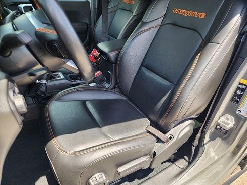 Used 2022 Jeep Gladiator Mojave w/ Cold Weather Group image 5