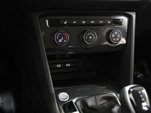 Used 2024 Volkswagen Tiguan Wolfsburg Edition image 13