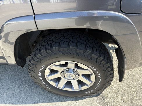 Used 2015 Toyota 4Runner Trail Premium AWD/4WD image 61