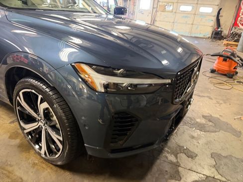 Used 2025 Volvo XC60 T8 Ultra w/ Protection Package Premier AWD/4WD image 28