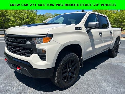 New 2026 Chevrolet Silverado 1500 Custom Trail Boss w/ LPO, Dark Essentials Package AWD/4WD image 2
