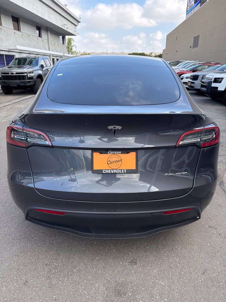 Used 2023 Tesla Model Y Long Range AWD/4WD image 4