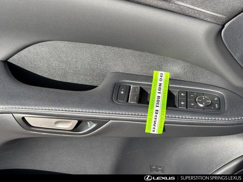 New 2026 Lexus RX 350 image 15