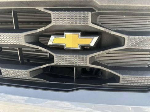 Used 2025 Chevrolet Silverado 1500 Custom RWD image 10