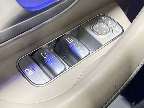 Certified 2022 Mercedes-Benz GLE 63 AMG S image 9