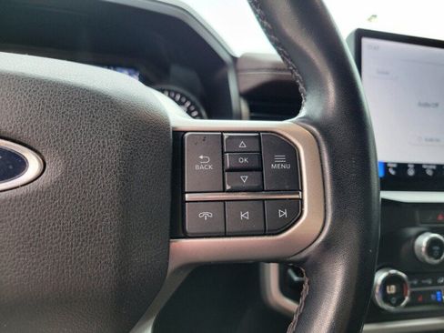 Used 2022 Ford Expedition Limited RWD image 12
