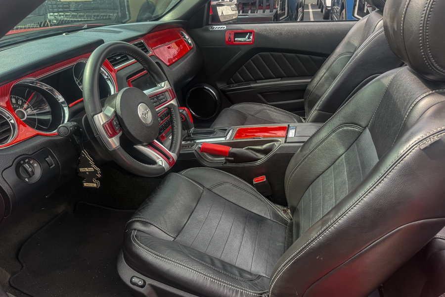 Used 2014 Ford Mustang GT Premium w/ Electronics Package RWD image 20