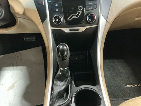 Used 2011 Hyundai Sonata GLS image 11