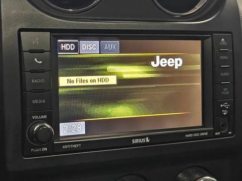 Used 2016 Jeep Patriot High Altitude AWD/4WD image 24