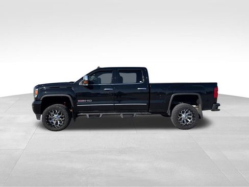 Used 2016 GMC Sierra 2500 SLT w/ Duramax Plus Package image 5