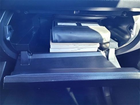 Used 2020 Toyota Tacoma SR image 19