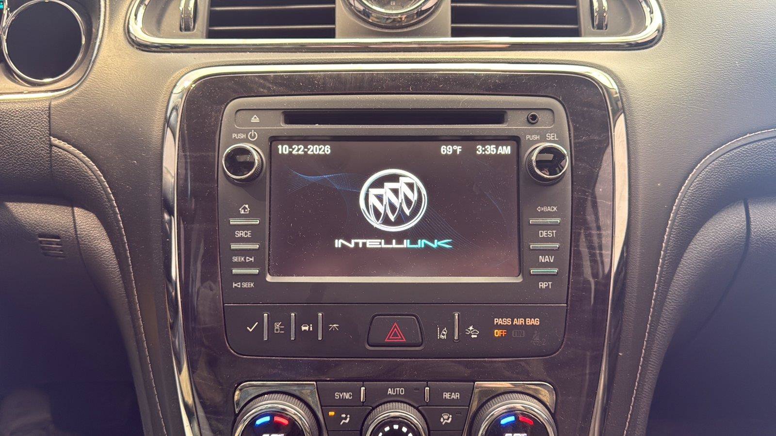Used 2017 Buick Enclave Leather AWD/4WD image 18
