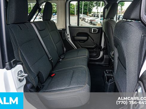 Used 2025 Jeep Wrangler Unlimited Sport AWD/4WD image 24