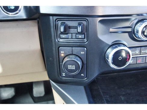 Certified 2023 Ford F250 Lariat image 28